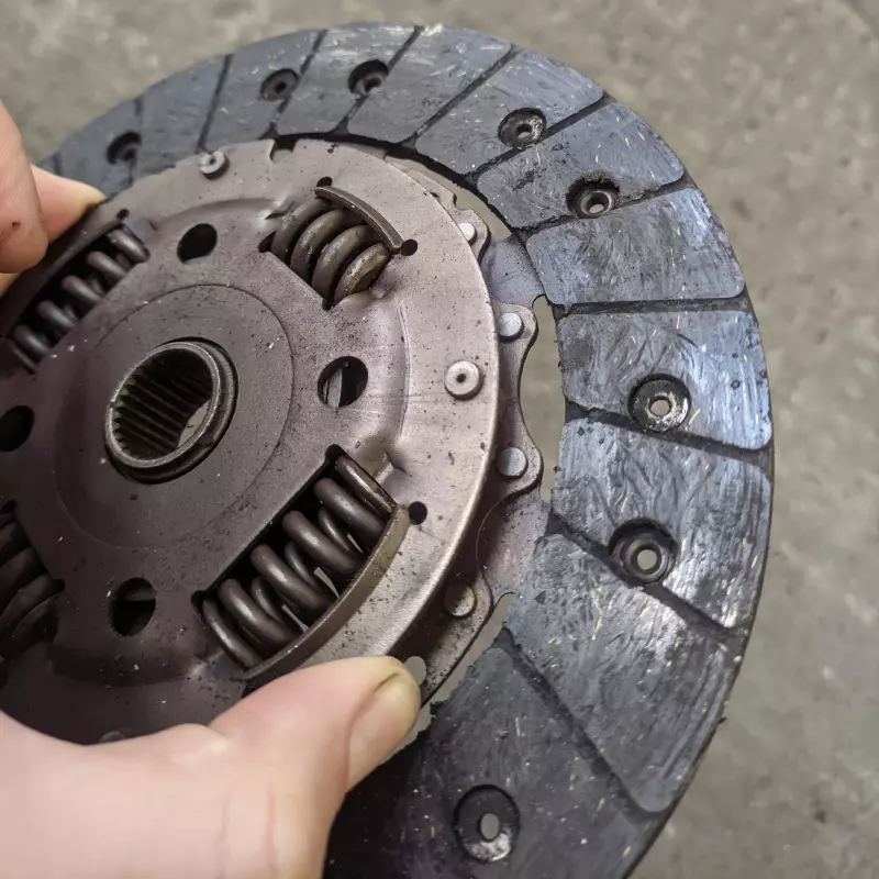 Clutch Warnings 07.57pjlr