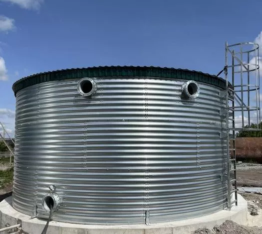 0 02 05 0ce5f5c6d4fcf950ad9c7850532126a6a6e00dfee2d32f4d447111af7d8288d9 2 525x700 1